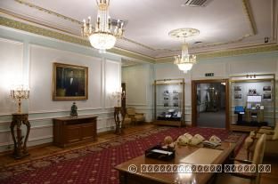 Приемная Президента в первой резиденции Президента Республики Казахстан в новой столице. 1997–2004 годы