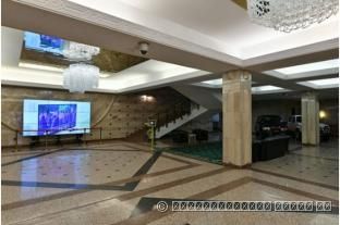 Фойе первого этажа в первой рабочей резиденции Президента Республики Казахстан в новой столице. 1997–2004 годы