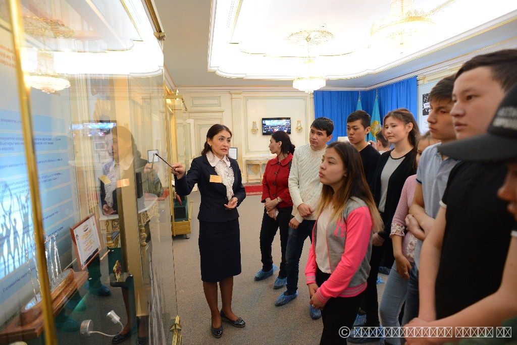 Тематическая экскурсия «Республика Казахстан: стратегия государственного развития»